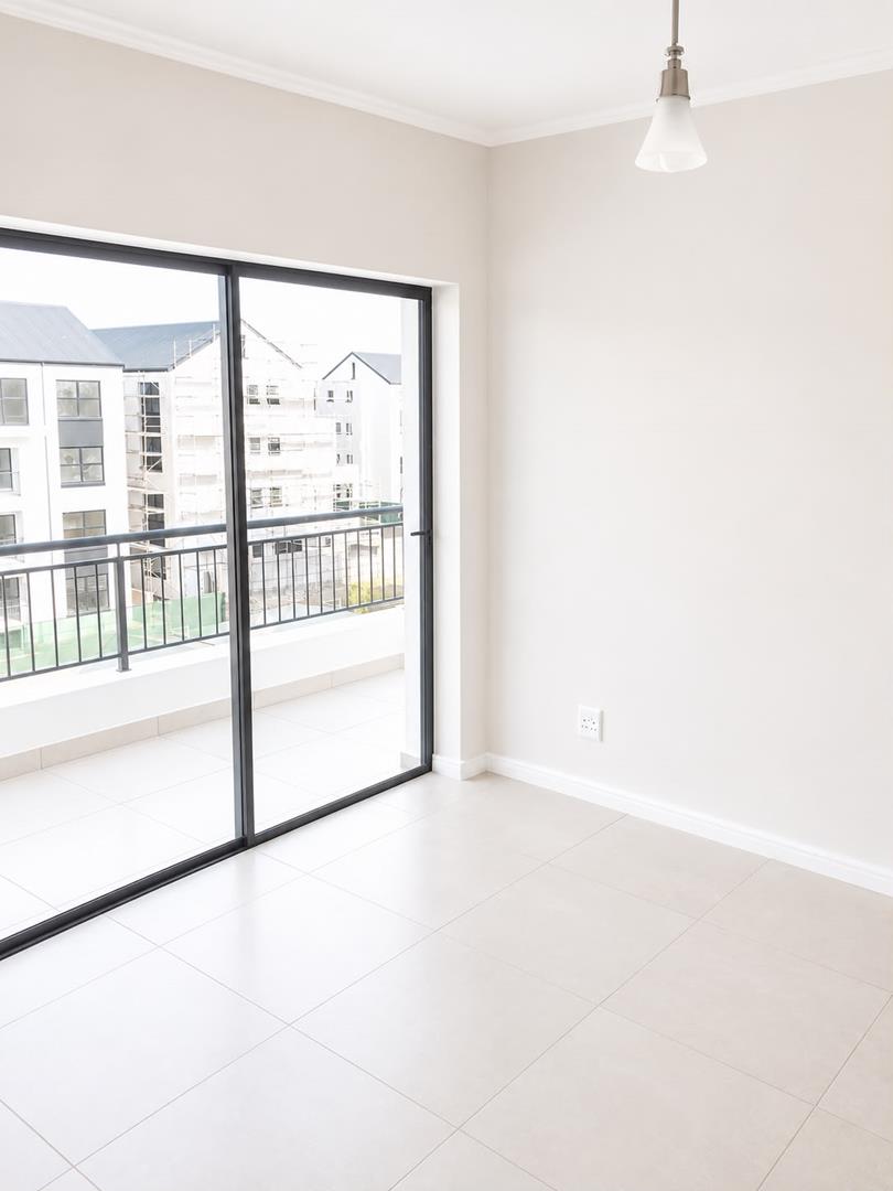 To Let 1 Bedroom Property for Rent in De Velde Western Cape